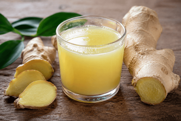 Jus de gingembre maison : la recette complète (3 méthodes, variantes et astuces)